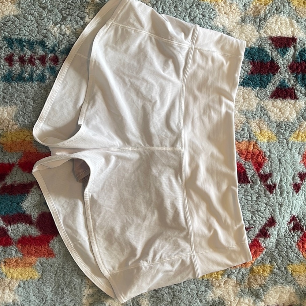 Lululemon SpeedUp Short